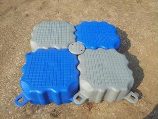 浮動碼頭